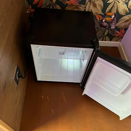 מלון קפסולה Justcozy Independante #4 *