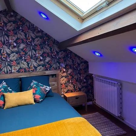 Justcozy Independante #4 Kapslový hotel Lille